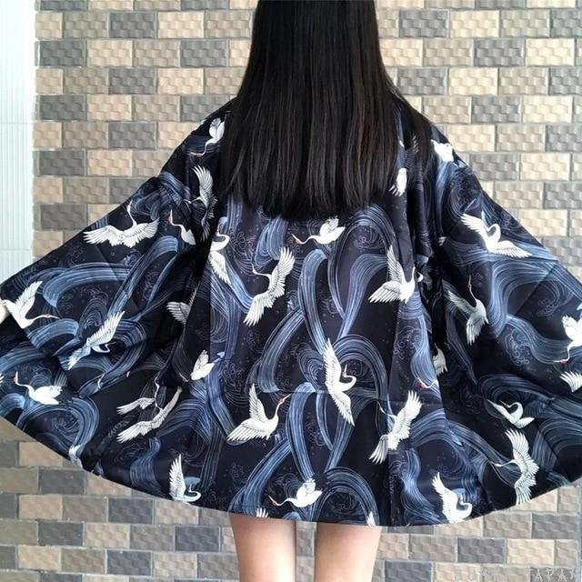 Kimono-Cardigan-Hakucho-Back-View