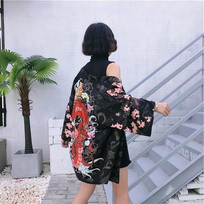 Kimono-Cardigan-Oriental-Red-Dragon-Side-View
